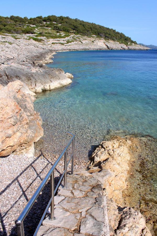 Apartments With A Parking Space Mali Lošinj Exterior foto